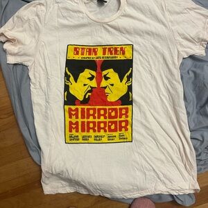 Loot Crate Star Trek Mirror Mirror Tee - White and Yellow